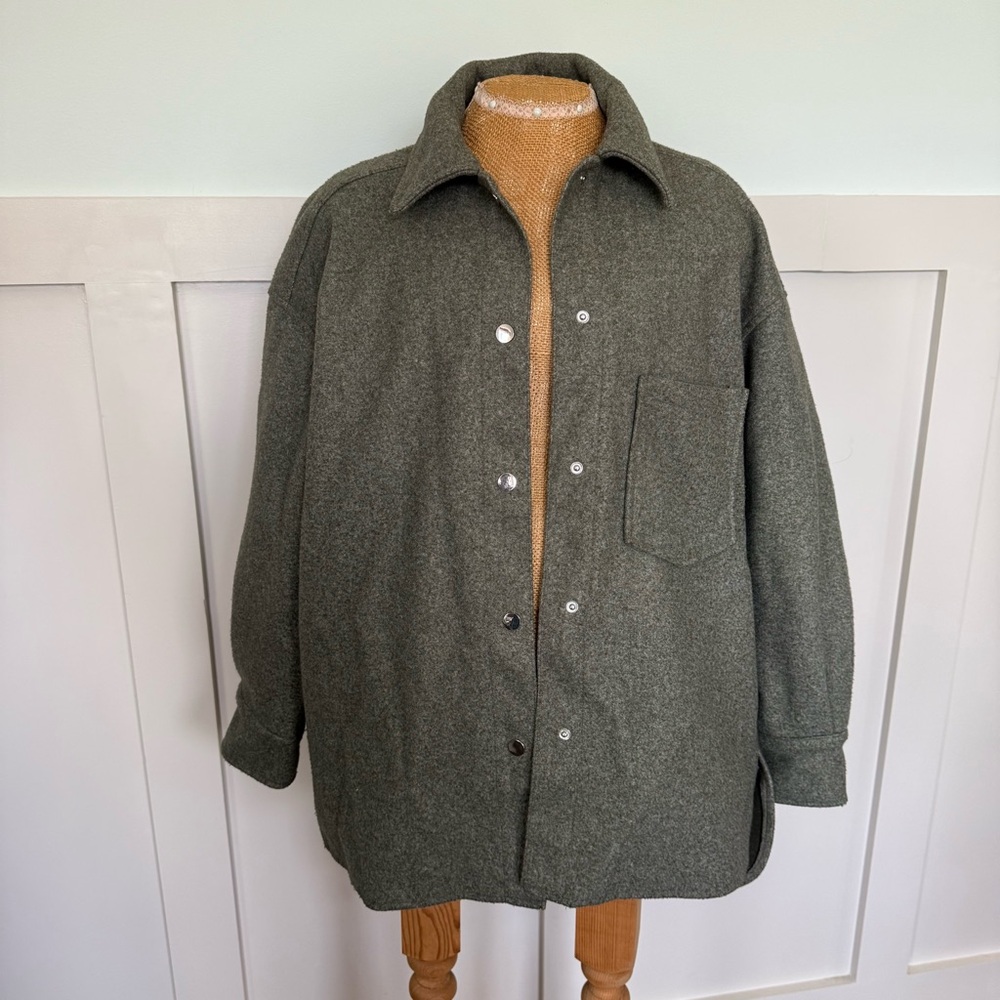 Zara Women’s Oversized Shacket Shirt Jacket Green Size SM  grunge outdoor fall - Picture 3 of 9